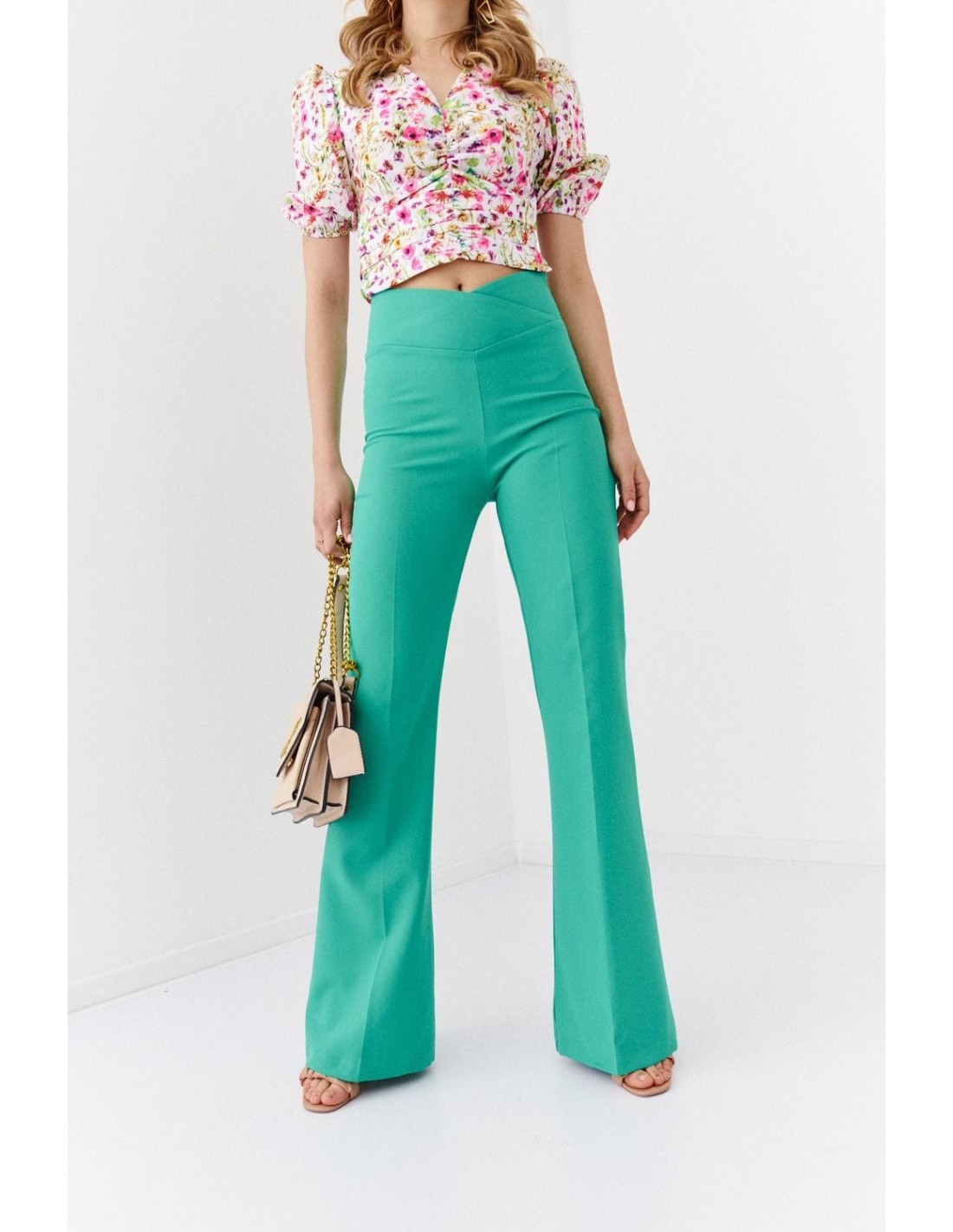 Elegant women\'s trousers with wide legs, green 05018 - Online store - Boutique